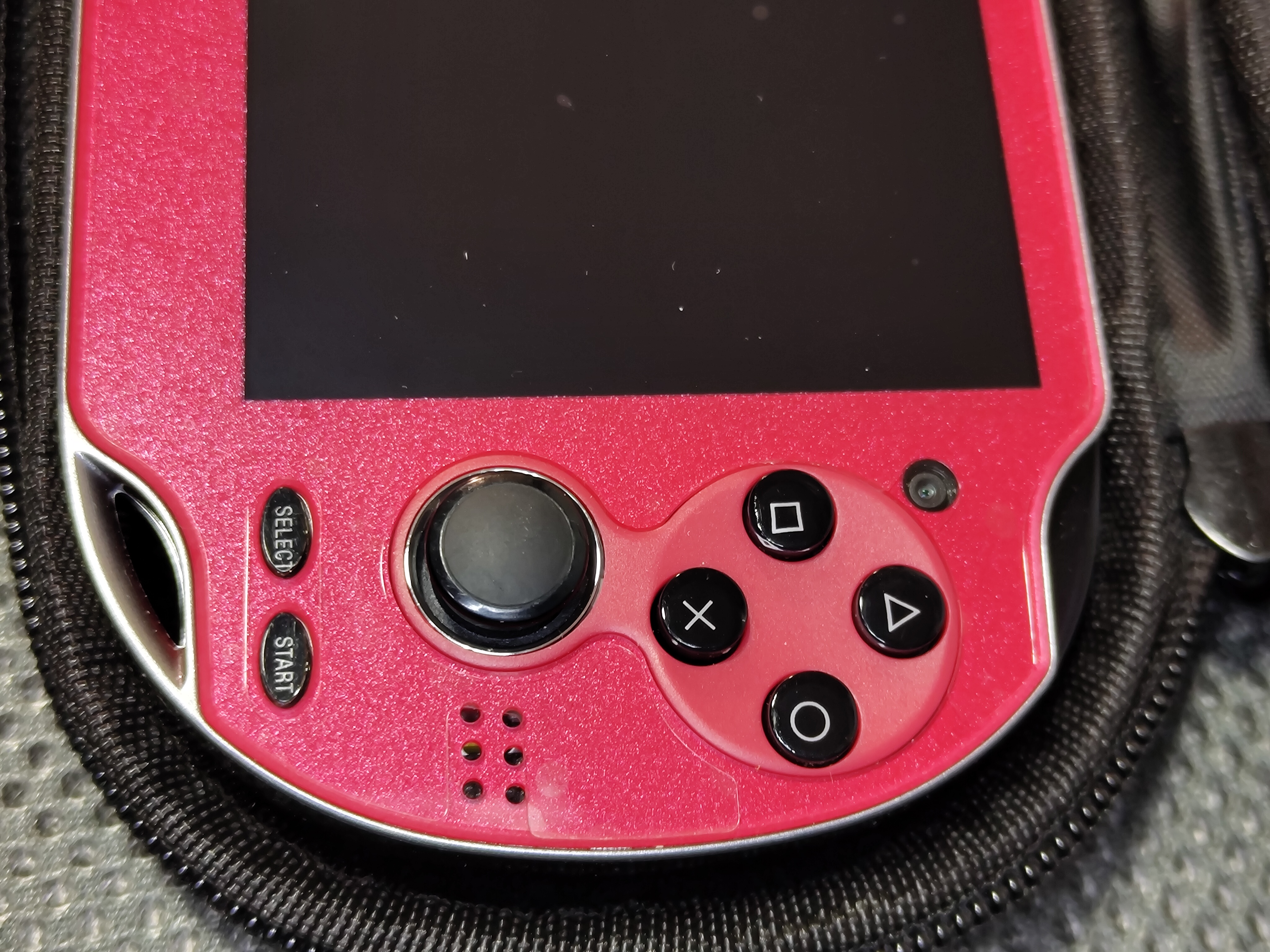 PCH-1000 Red & Black