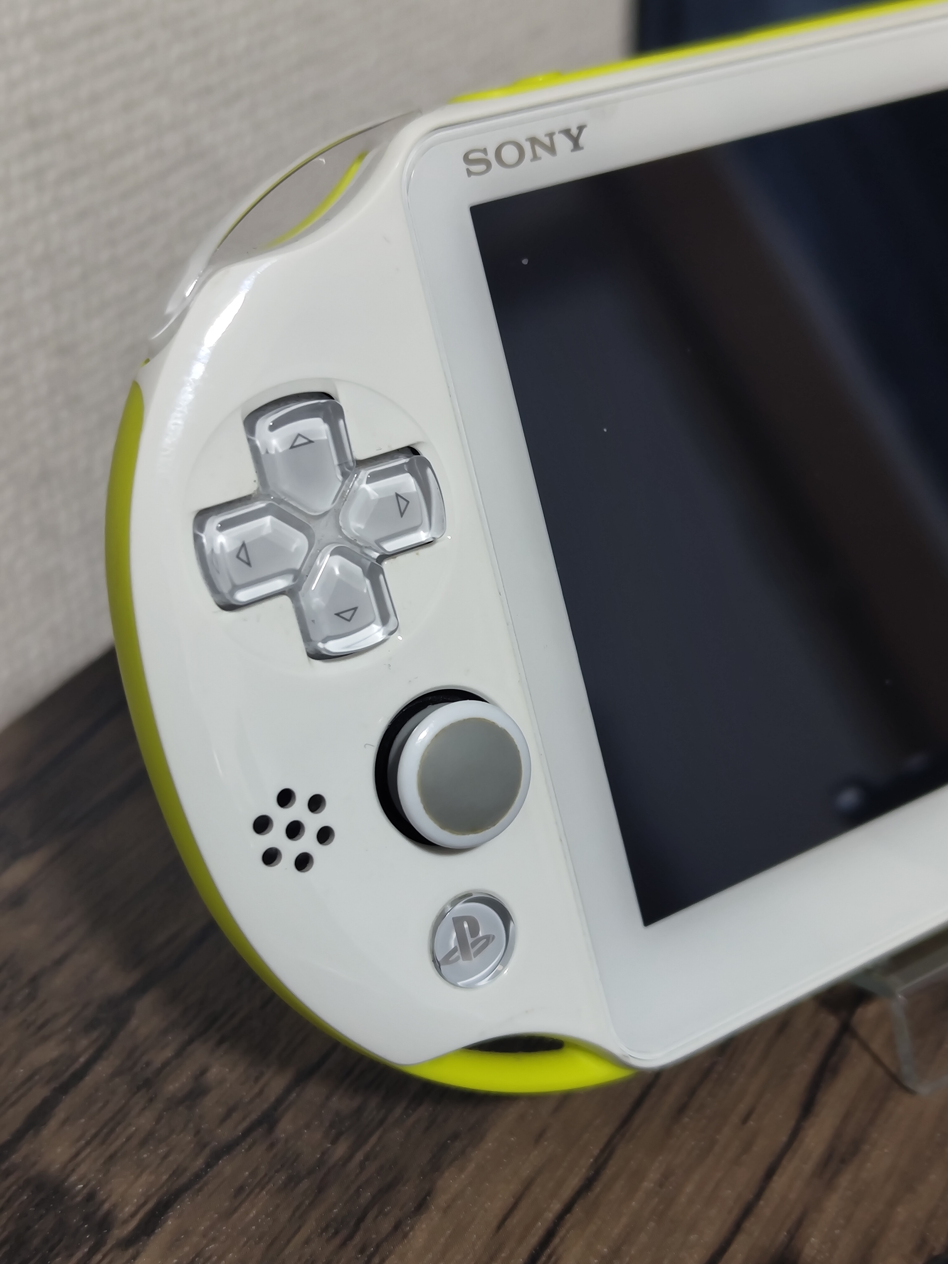 PCH-2000 Lime Green/ White