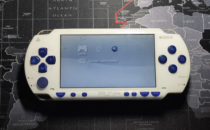 PSP-1000 White & Blue