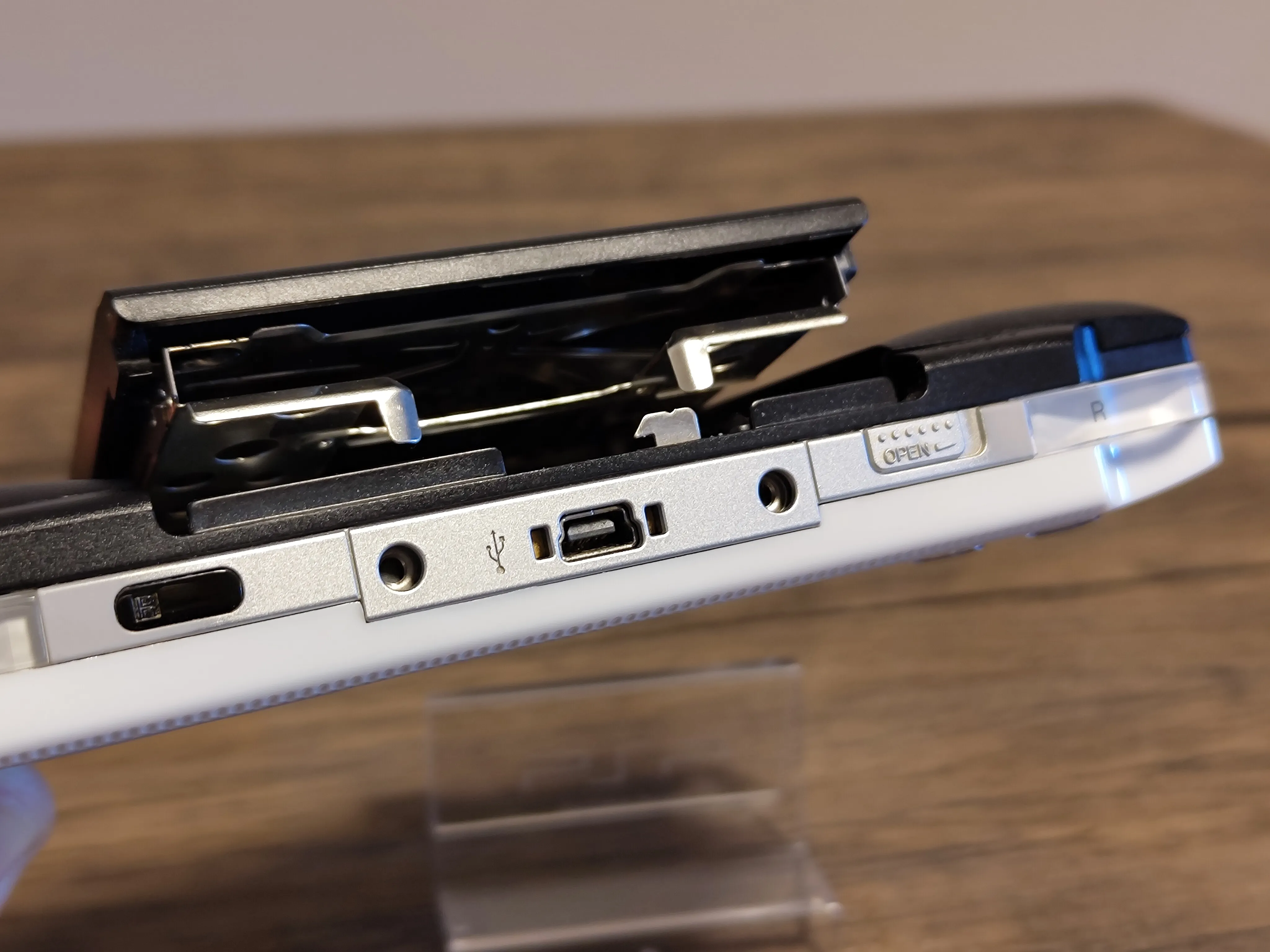 PSP-1000 Piano Black