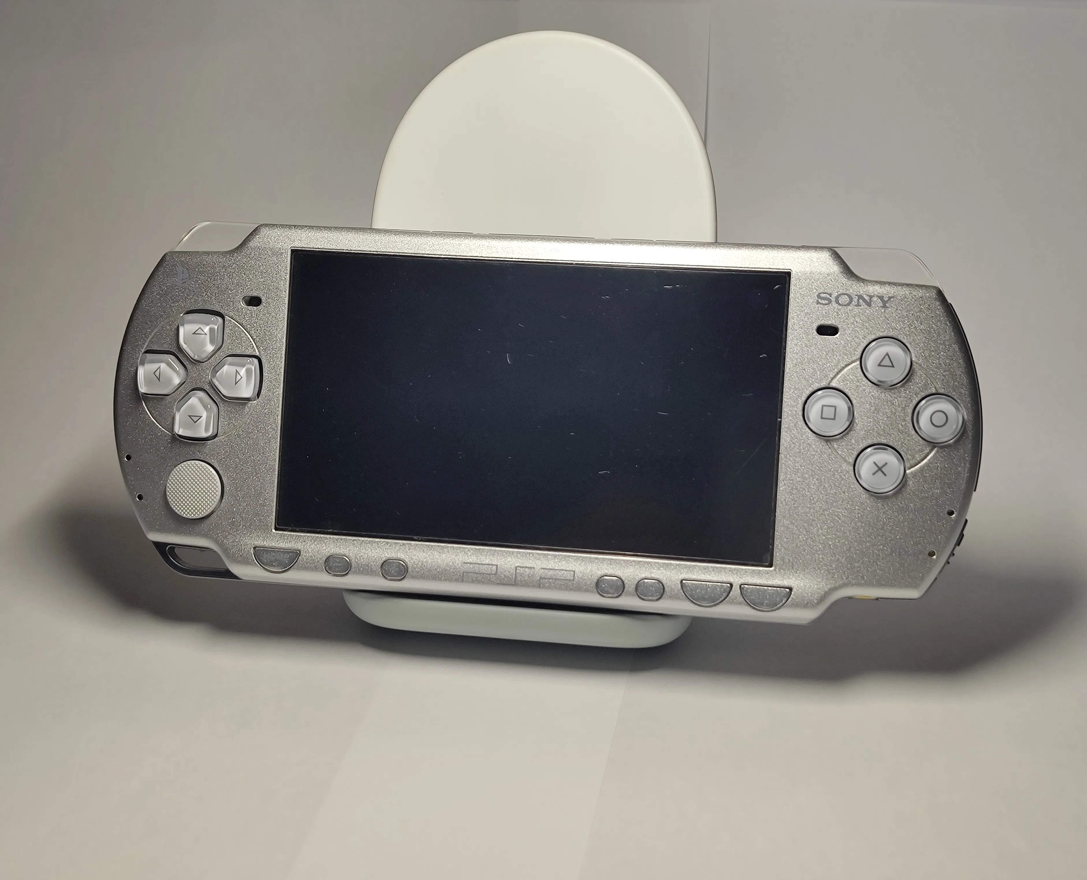 PSP-2000 Ice Silver