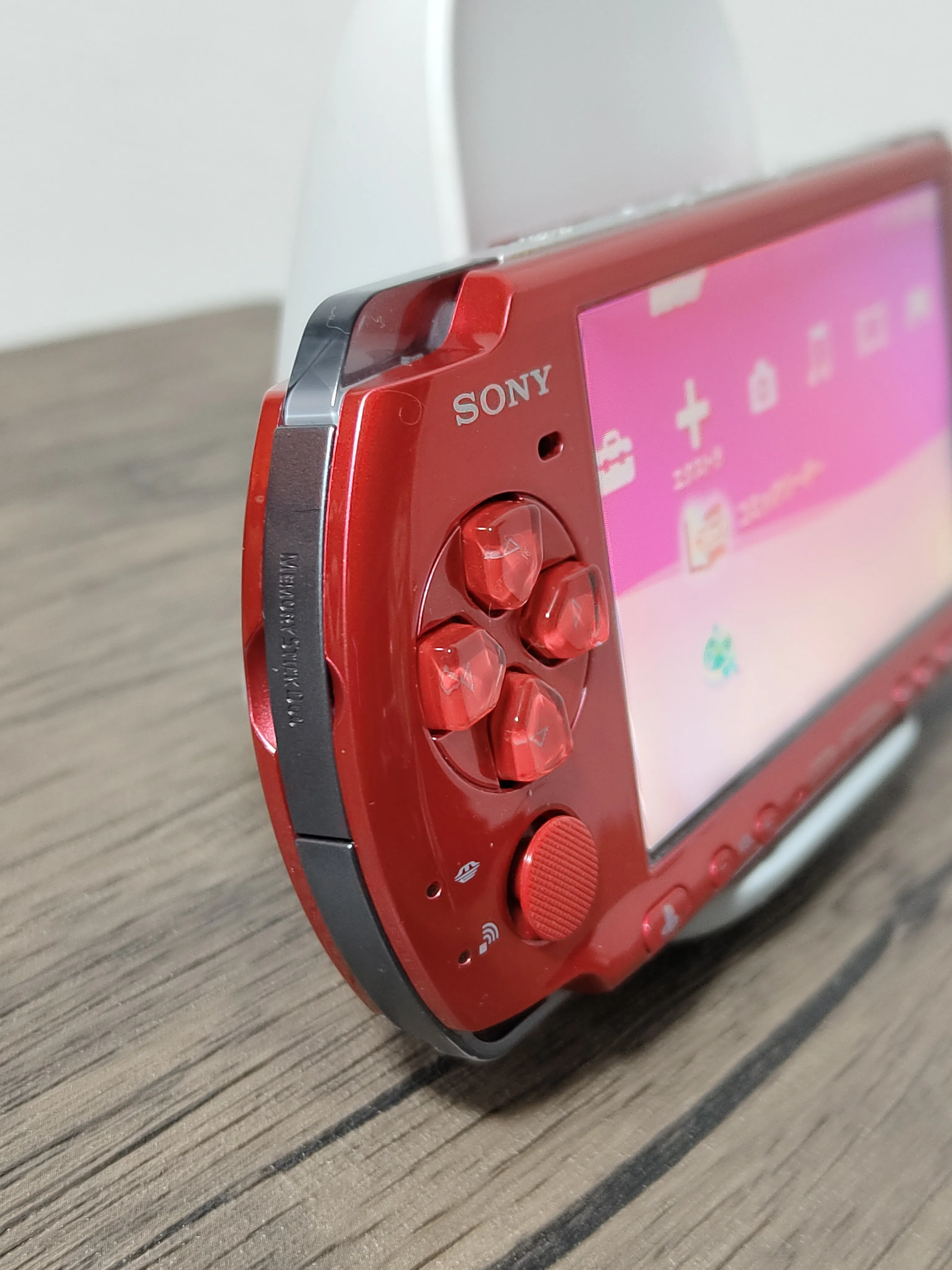PSP-3000 Radiant Red