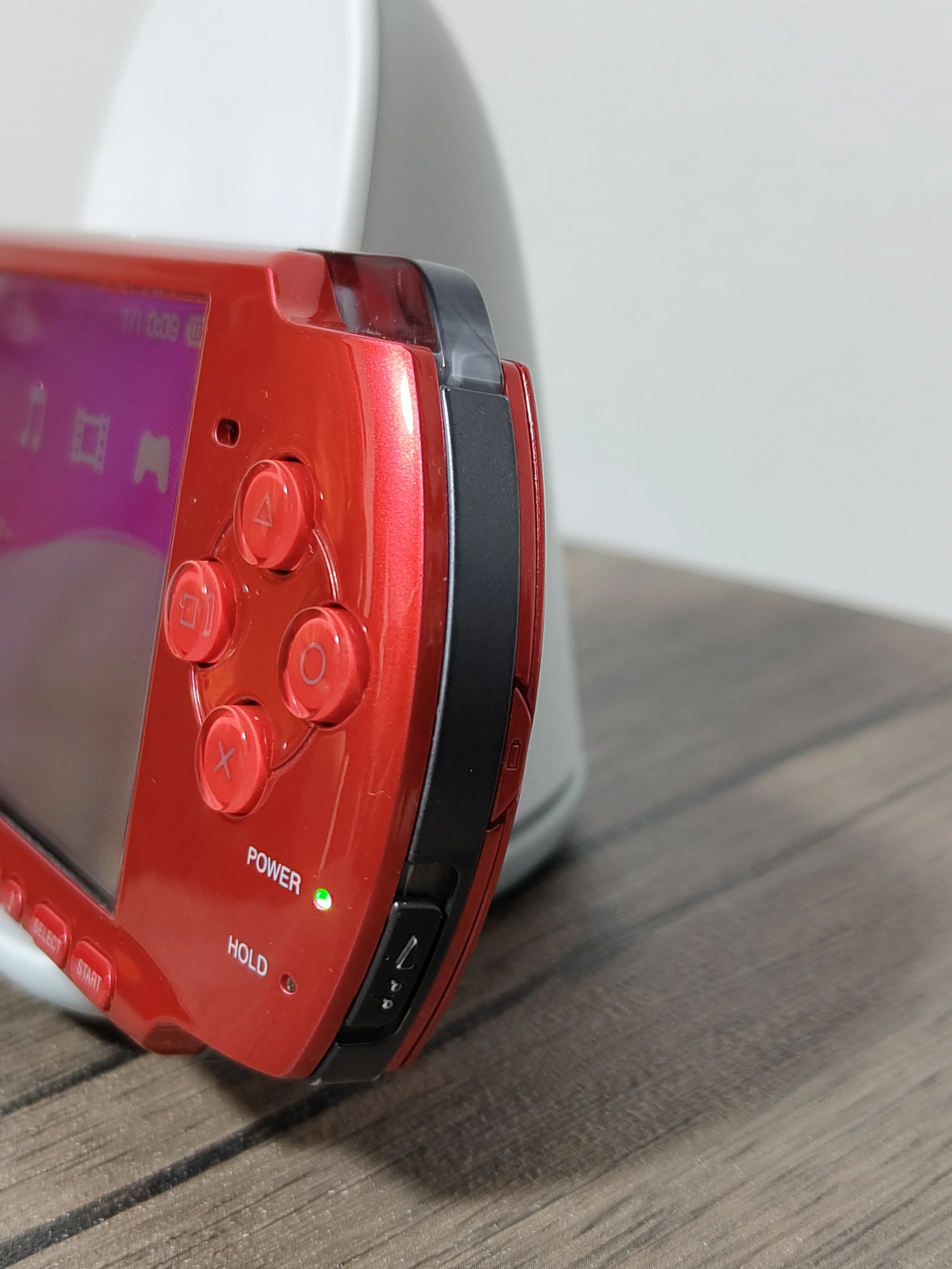 PSP-3000 Radiant Red