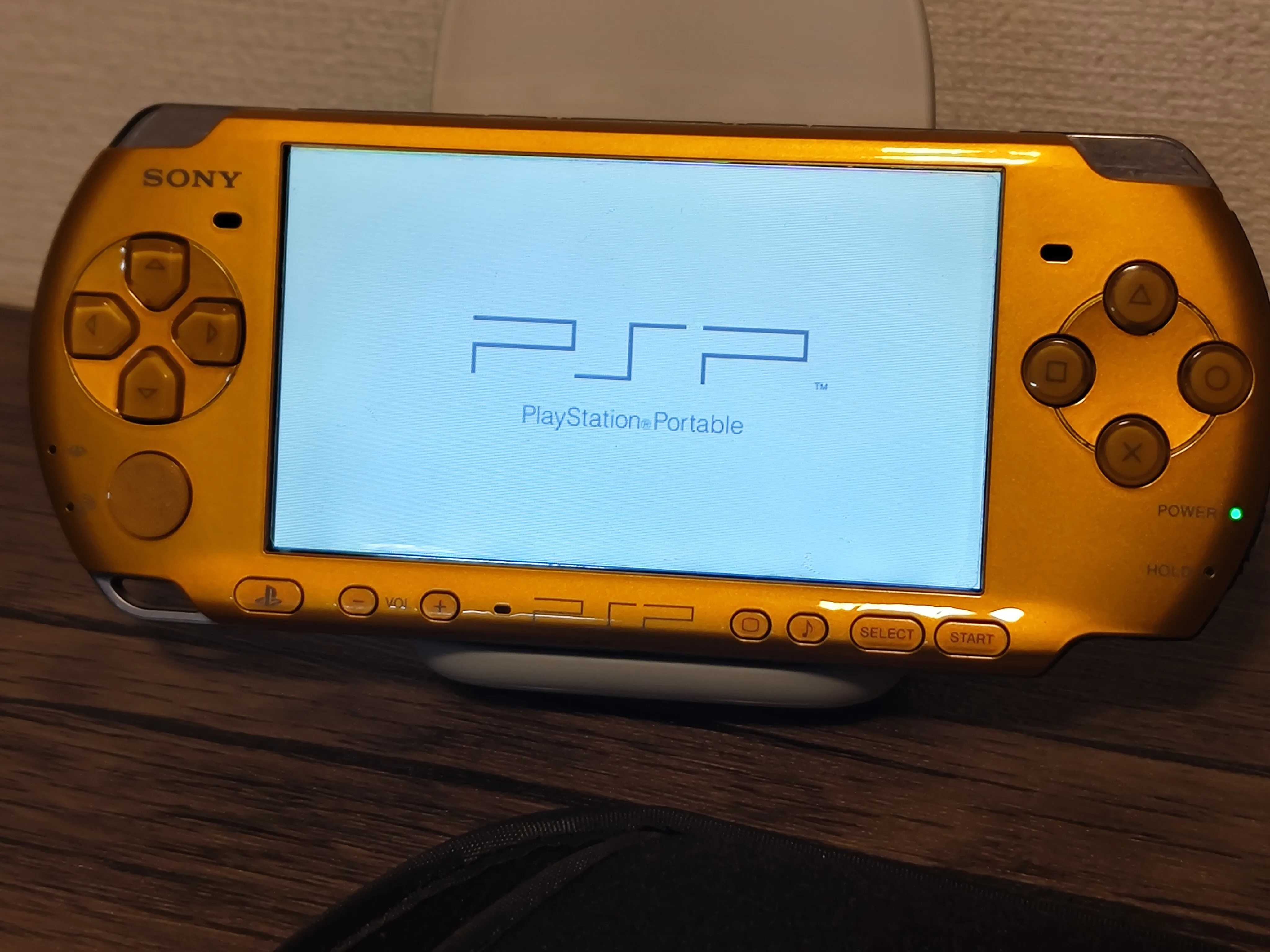 PSP-3000 Vibrant Yellow